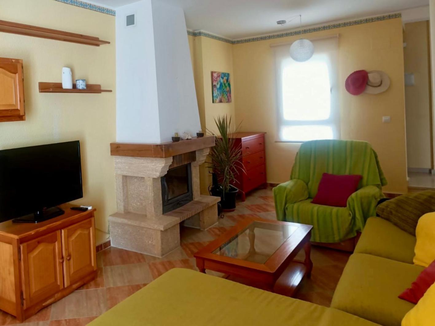 Chalet Adosado Con Azotea Andaluza Y Patio, Junto A La Playa Isla Cristina Exterior photo